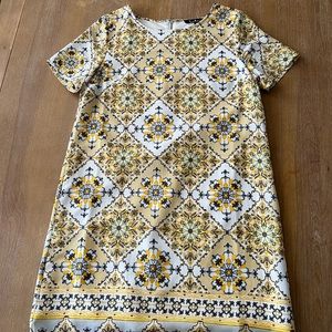 Yellow shift dress